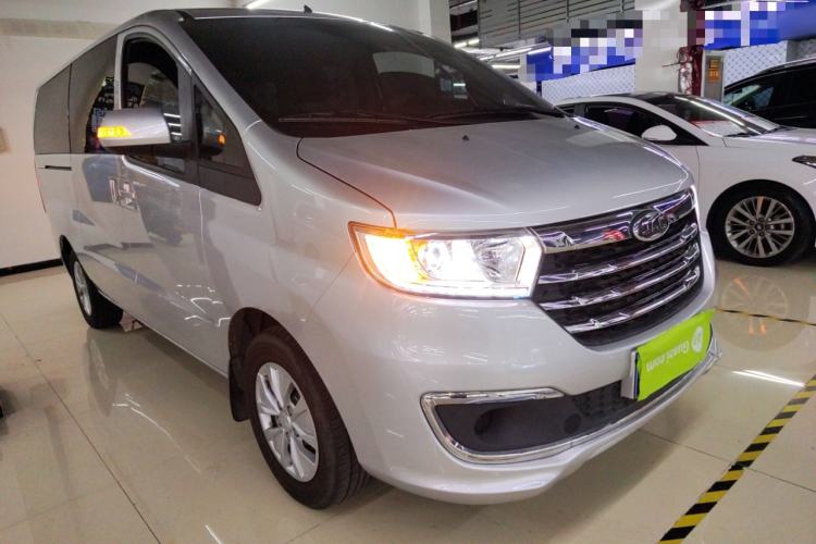 Used JAC Refine M3 2023 PLUS 1.8L 7/8-Seater Comfort Edition
