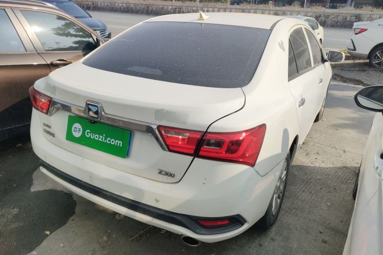 Used Zotye Z300 2016 New Vision 1.5L Manual Entry-Level Model with Sunroof
