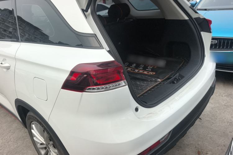 Used Oshan X7 PLUS 2023 Enjoy Edition 1.5T Manual Jiayue Model
