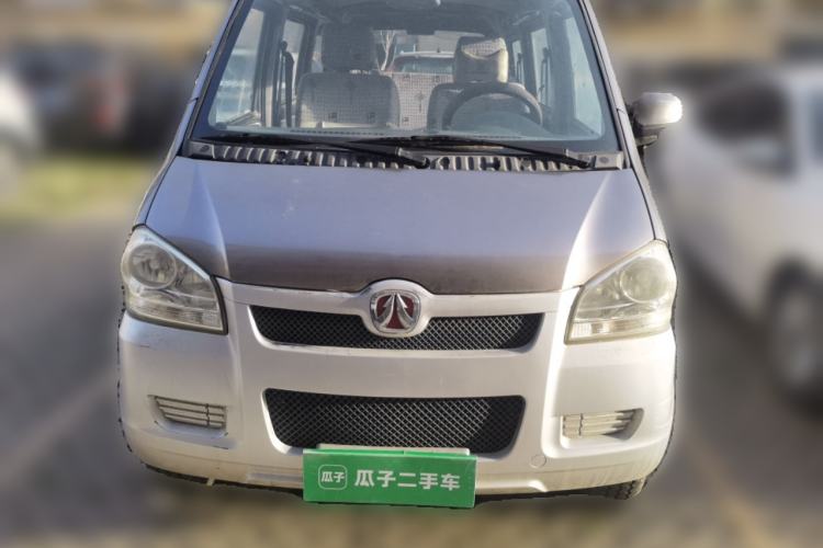 Used BAIC Weiwang 306 2011 1.3L luxury version 8 seats
