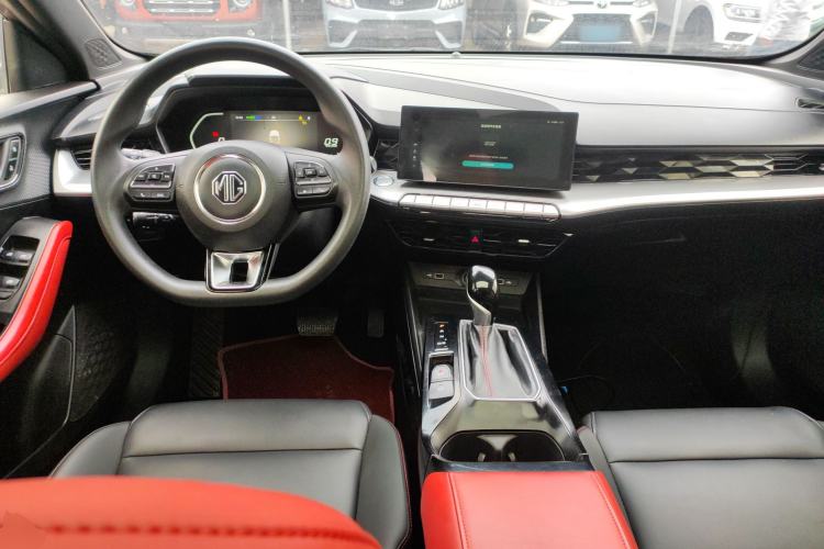 Used MG 5 2021 180 DVVT CVT Youth Luxury Edition
