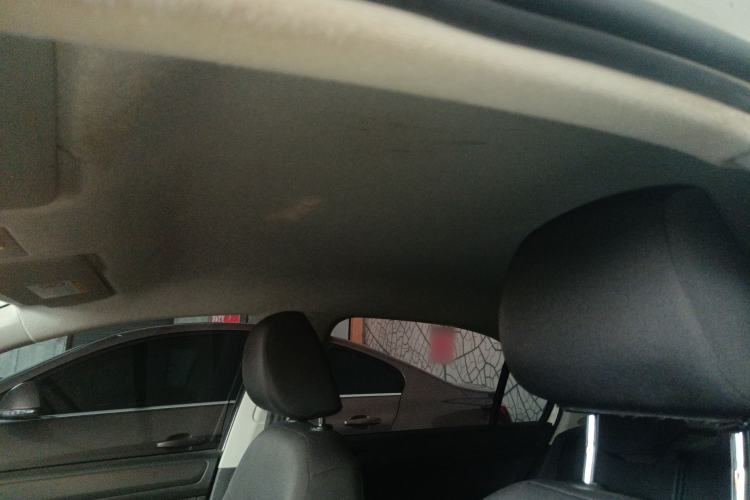 Used Volkswagen Santana 2016 1.6L Manual Fashion Edition
