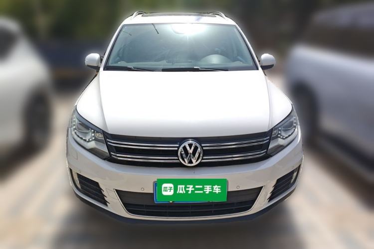 Used Volkswagen Tiguan 2013 2.0 TSI Automatic All-Wheel-Drive Flagship Edition Front