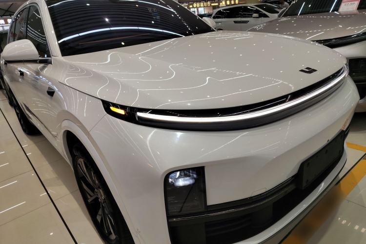 Used Li Auto L7 2023 Air model
