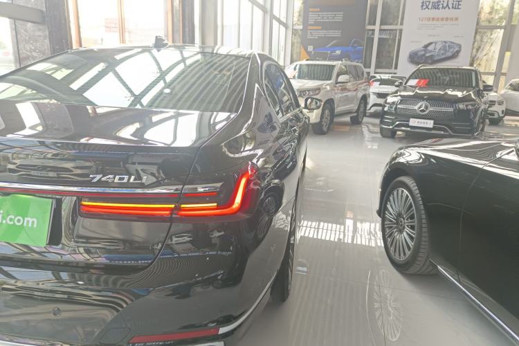 Used BMW 7 Series 2021 740Li Leading Edition Luxury Package
