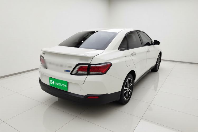 Used Venucia D60 2018 1.6L CVT Comfort Edition
