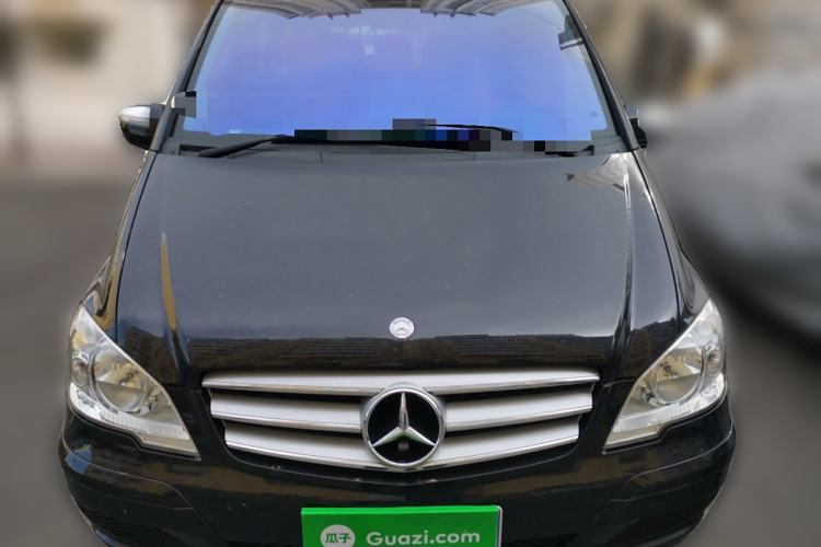 Used Mercedes-Benz Viano 2013 3.0L Comfort Edition
