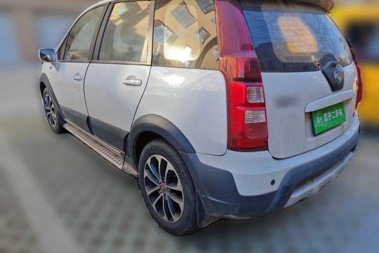 Used FORTHING Joyear X5 2015 1.6L Manual Luxury Model
