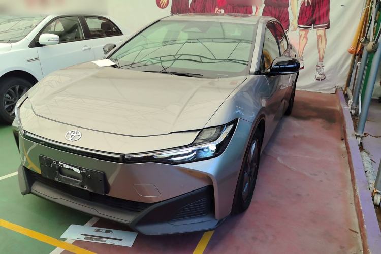 Used Toyota bZ3 2024 517 km Elite PRO