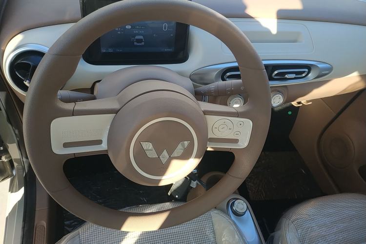 Used Wuling Hongguang MINIEV 2025 Four-Door Version Advanced Edition