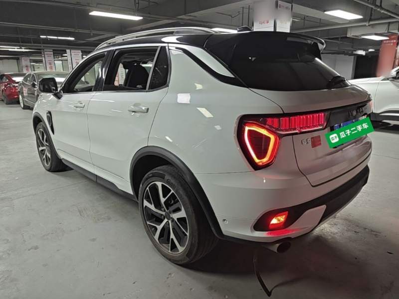 Used Lynk & Co 01 2017 2.0T Four-Wheel Drive Pro Edition — 4