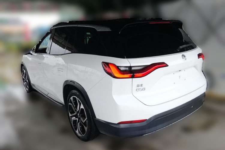 Used Nio ES8 2018 355 km Base Version 7-Seater Edition Rear Left 45 Deg