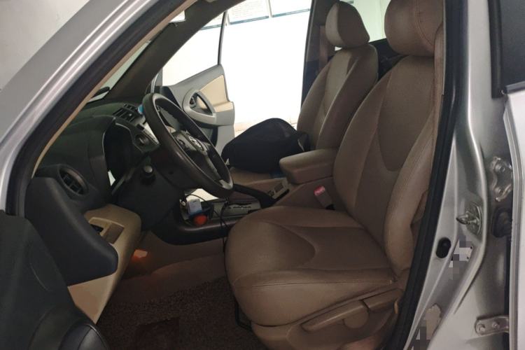 Used Toyota RAV4 2011 2.0L Automatic Classic Edition