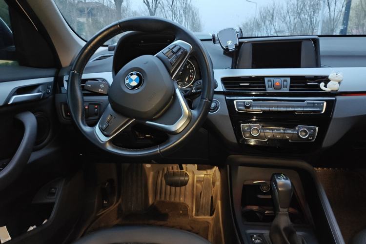 Used BMW X1 2016 sDrive18Li Premium Edition