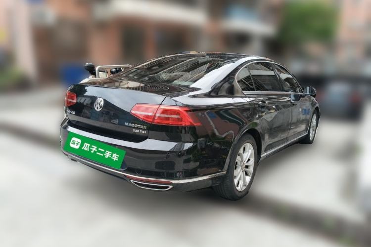 Used Volkswagen Magotan 2018 Facelift 330TSI DSG Luxury Model Rear Right 45 Deg