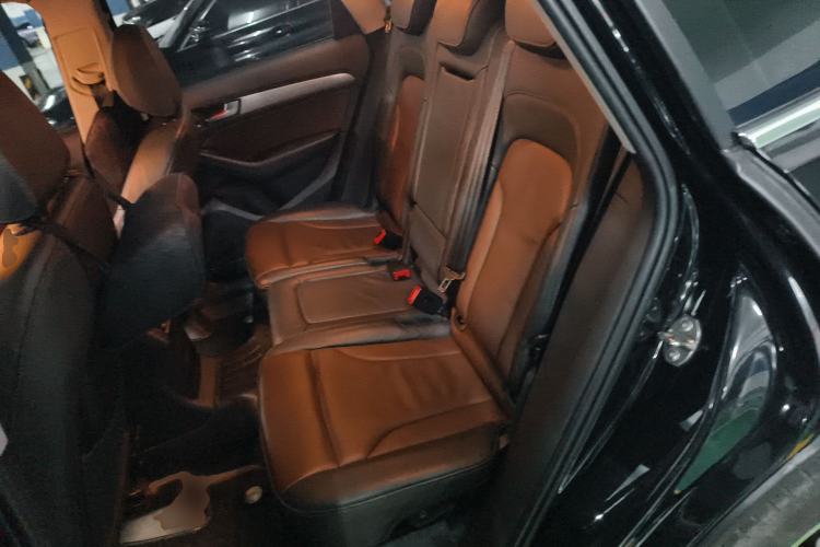 Used Audi Q5 2016 40 TFSI Technology Edition Left Rear Seat