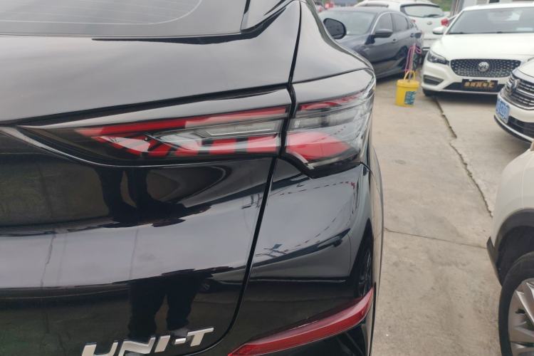 Used Changan UNI-T 2022 1.5T Prestige Version