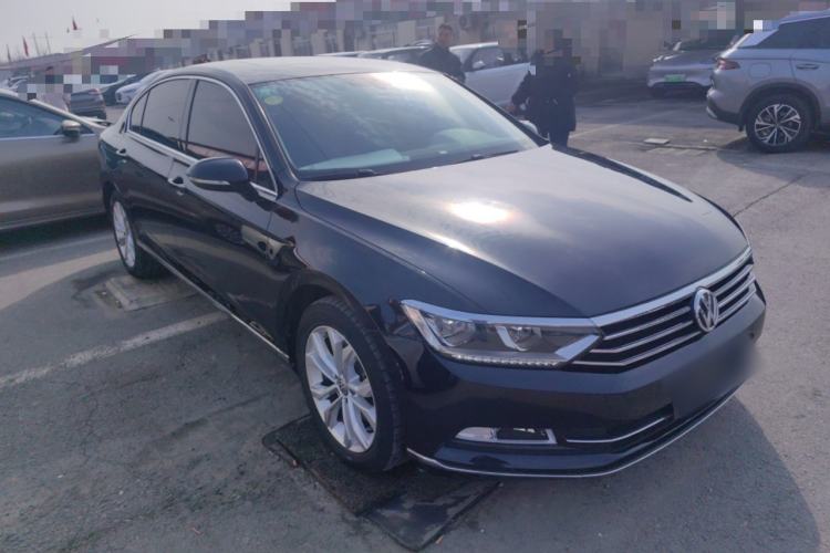 Used Volkswagen Magotan 2017 330TSI DSG Luxury Model
