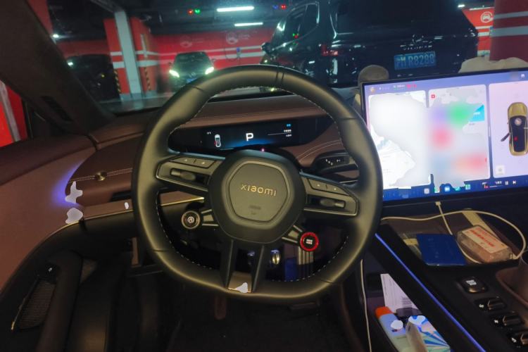 Used Xiaomi Auto SU7 2024 Four-Wheel Drive Ultra-Long Range Advanced Intelligent Driving Max Edition
