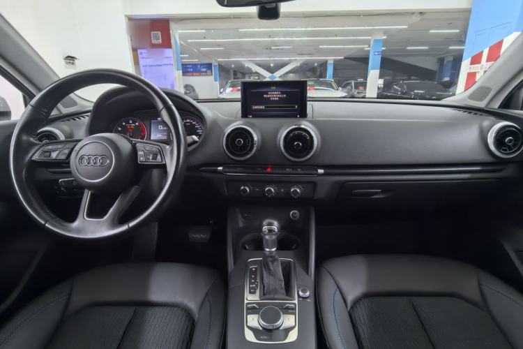 Used Audi A3 2020 Limousine 35 TFSI Fashion Edition China VI Emission Standard