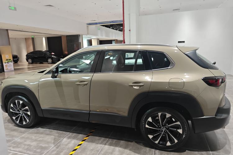 Used Mazda CX-50 2023 2.5L Luxury Edition
