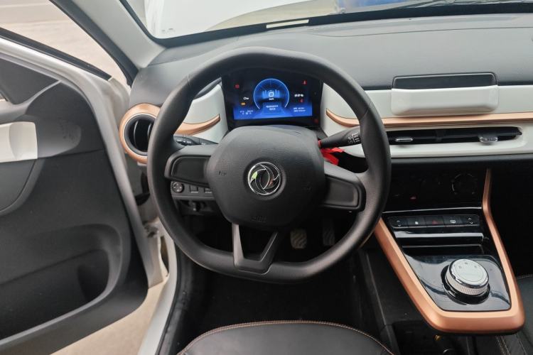 Used Dongfeng NAMMI BOX 2022 Revised Light Wind Edition 201 km Standard Version Steering Wheel