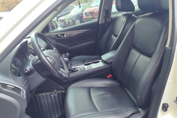 Used Infiniti Q50L 2016 2.0T Ambition Edition