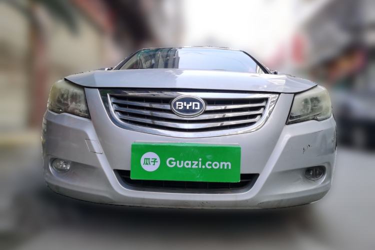 Used BYD G6 2012 1.5TI Manual Luxury Edition
