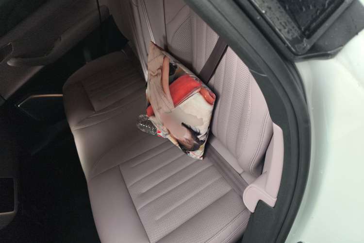 Used ONVO L60 2024 60 kWh Rear-Drive Version
