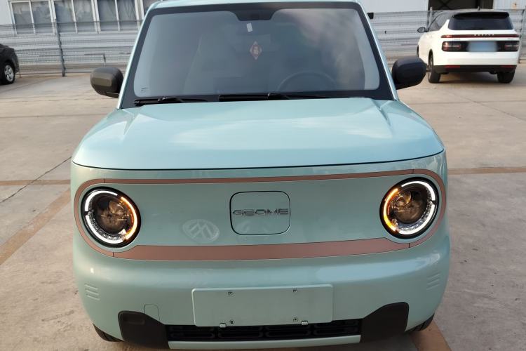 Used Geely Galaxy Panda 2024 Panda Mini 200km Endurance Bear