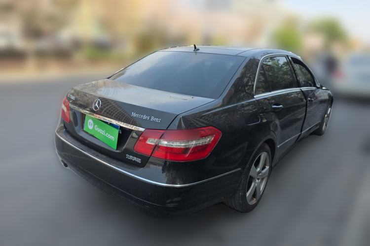 Used Mercedes-Benz E-Class 2013 E 260 L CGI Stylish Model
