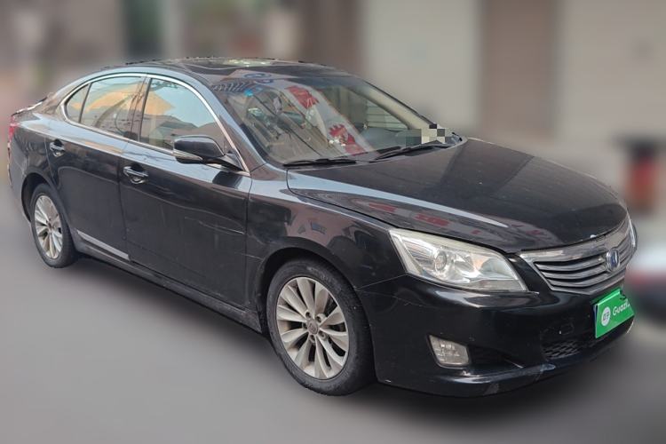 Used CHANGAN Raeton 2013 2.0L Automatic Luxury Version China IV Standard Front Right 45 Deg