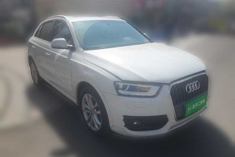 Used Audi Q3 2016 30 TFSI Collector's Edition Comfort Model Front Right 45 Deg