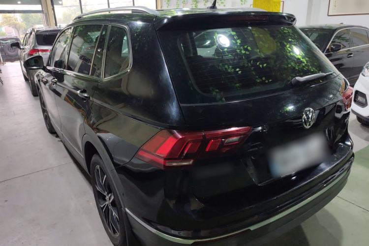 Used Volkswagen Tiguan L 2019 Revised 330TSI Automatic Two-Wheel Drive Smart & Luxury Edition China VI Standard