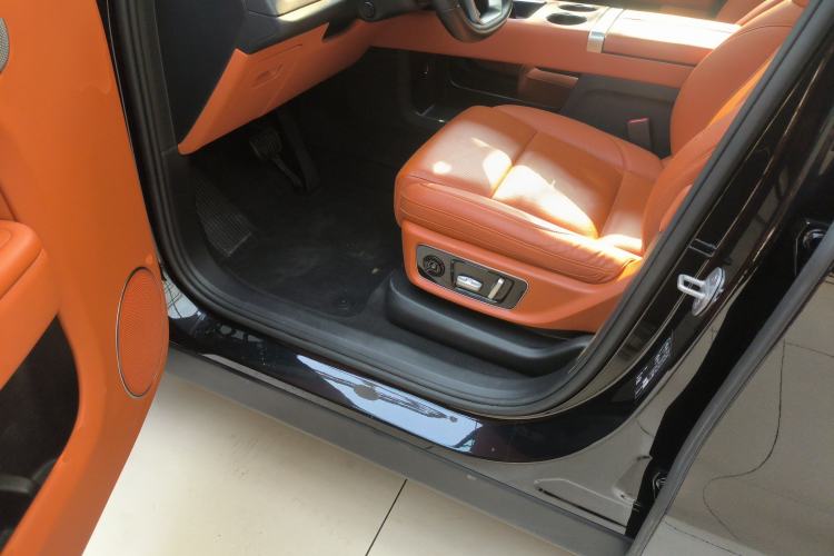 Used Li Auto L9 2022 Max model
