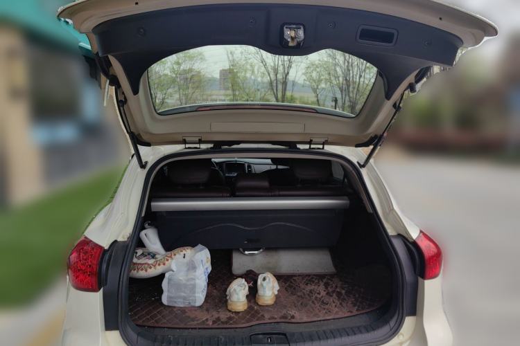 Used Infiniti EX 2013 EX25 Two-Wheel-Drive Luxury Edition Trunk