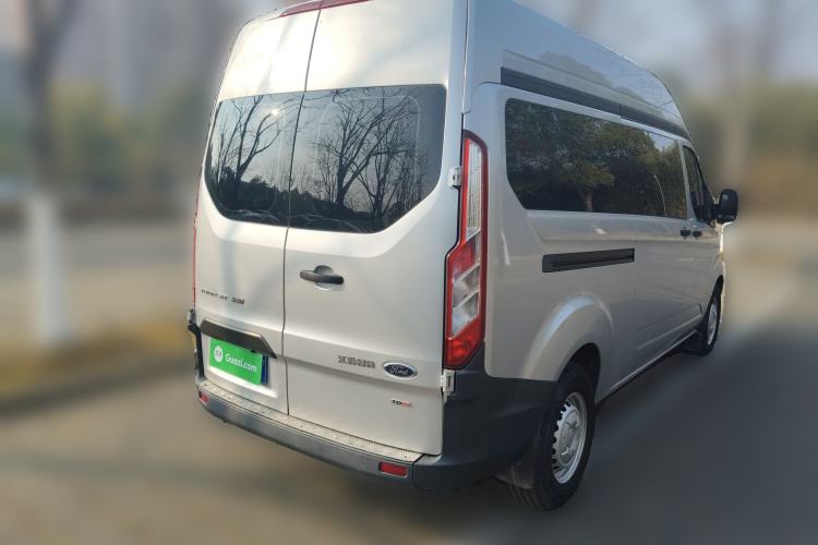 Used Ford Transit 2019 2.0T Diesel Multi-Purpose Commercial Vehicle Mid-Drive Mid-Roof 6-Seater China VI Standard

