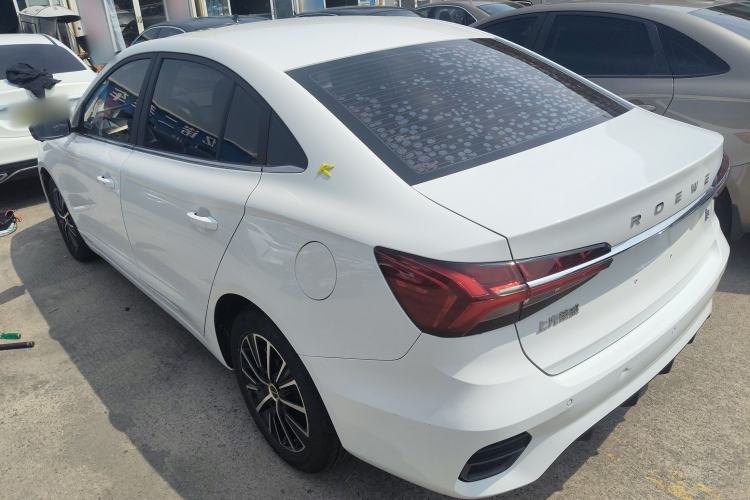 Used Roewe i5 2021 1.5L CVT Diamond Edition
