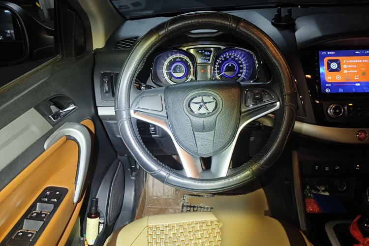 Used JAC Group Refine S5 2013 2.0T Manual Luxury Edition