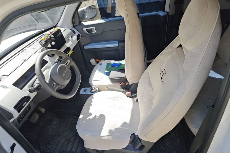 Used Geely Galaxy Panda 2024 Panda Mini 200km Endurance Bear Left Front Seat