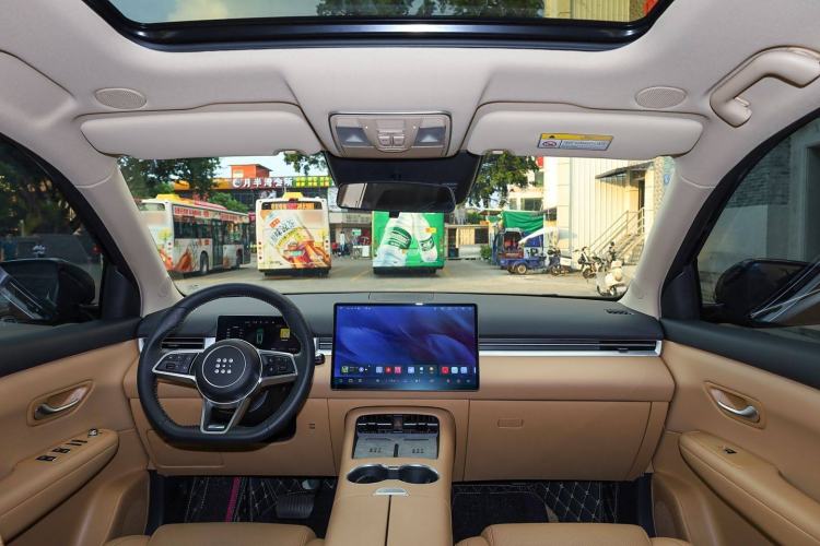 Used Landian E5 PLUS 2025 165 km Long-Range Travel & Comfort Edition 7 Seats
