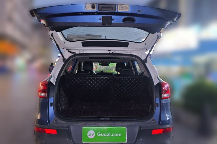 Used Kia KX3 2015 1.6L Automatic Two-Wheel Drive DLX Trunk