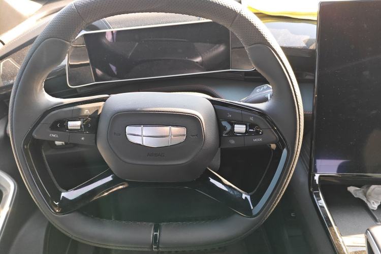 Used Geely Auto Emgrand X7 Sport 2024 1.5TD Smart Connect+