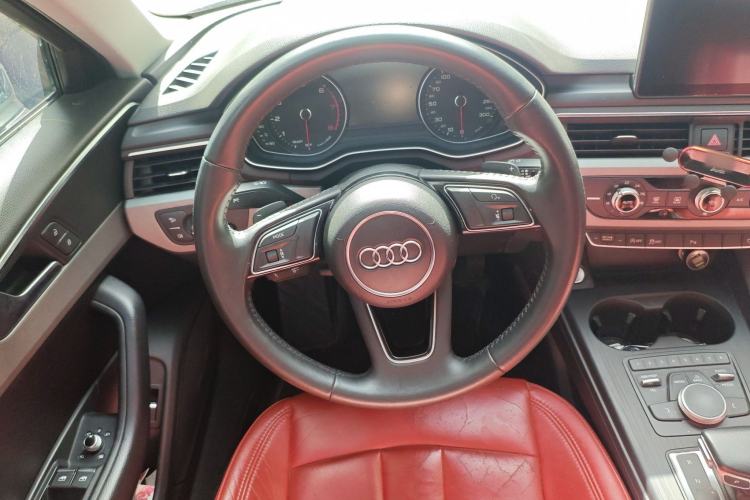 Used Audi A4L 2018 30th Anniversary Edition 40 TFSI Trendy Model