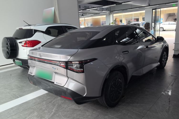Used Toyota bZ3 2023 517 km Elite PRO Rear Right 45 Deg