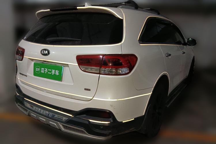 Used Kia Sorento 2015 Sorento L 2.4L Gasoline 4WD Elite Edition 7 Seats China IV Standard Rear Right 45 Deg