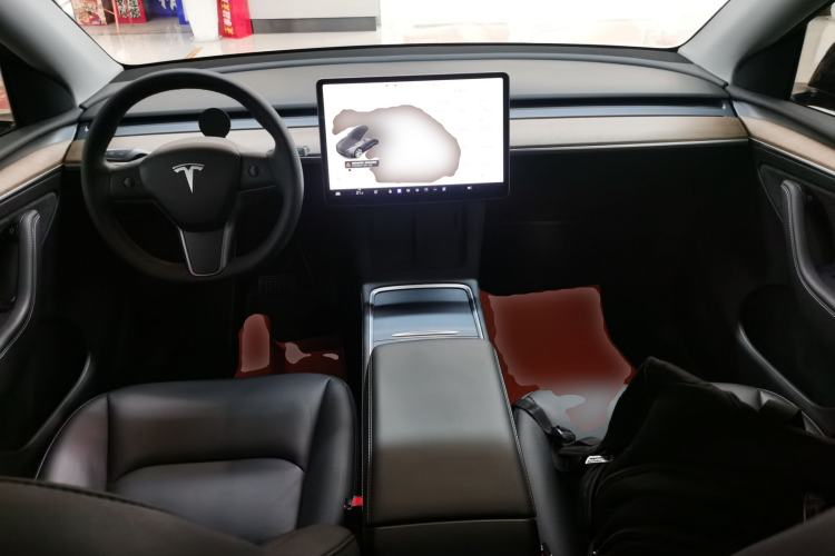 Used Tesla Model Y 2021 Long-Range All-Wheel-Drive Version