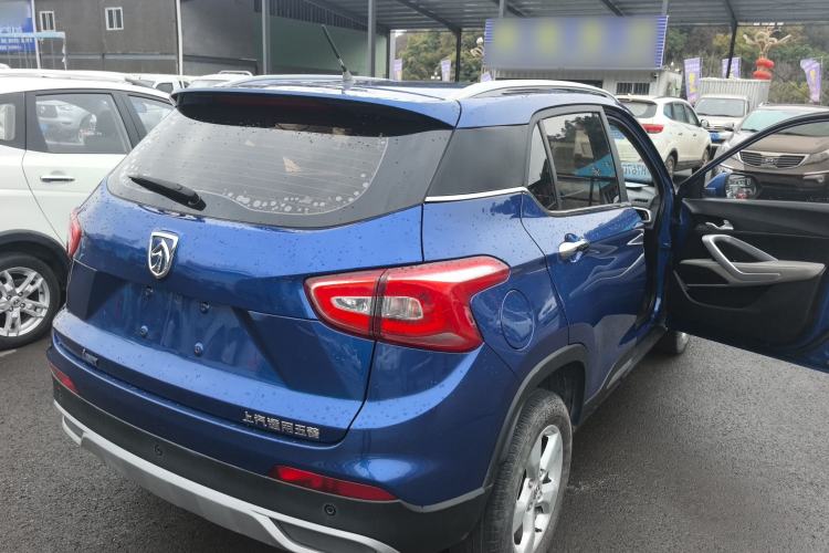 Used Baojun 510 2017 1.5L Automatic Fashion Model
