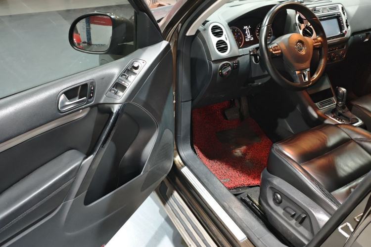 Used Volkswagen Tiguan 2015 1.8TSI Automatic Two-Wheel Drive Comfort Edition Driver Seat