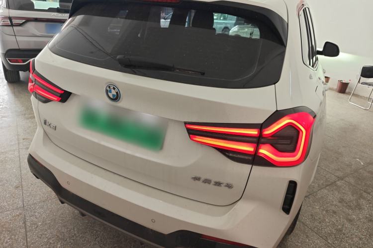 Used BMW iX3 2023 Leading Type
